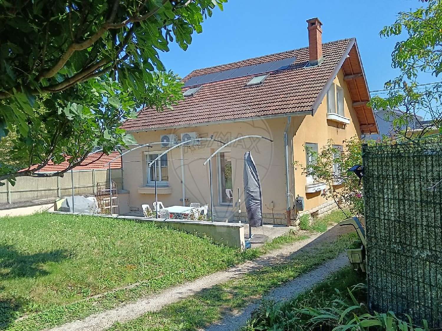  for sale house Villefranche-sur-Saône Rhône 8