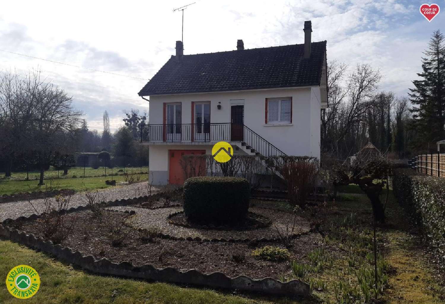  en venta casa Villeneuve-l'Archevêque Yonne 1