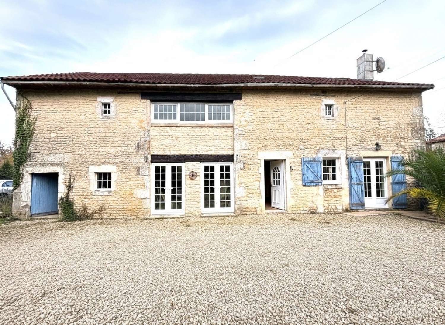  for sale house Villiers-le-Roux Charente 1