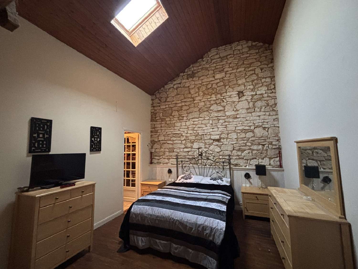  for sale house Villiers-le-Roux Charente 8