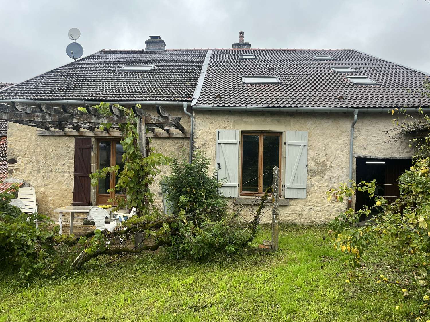 te koop huis Voisey Haute-Marne 1