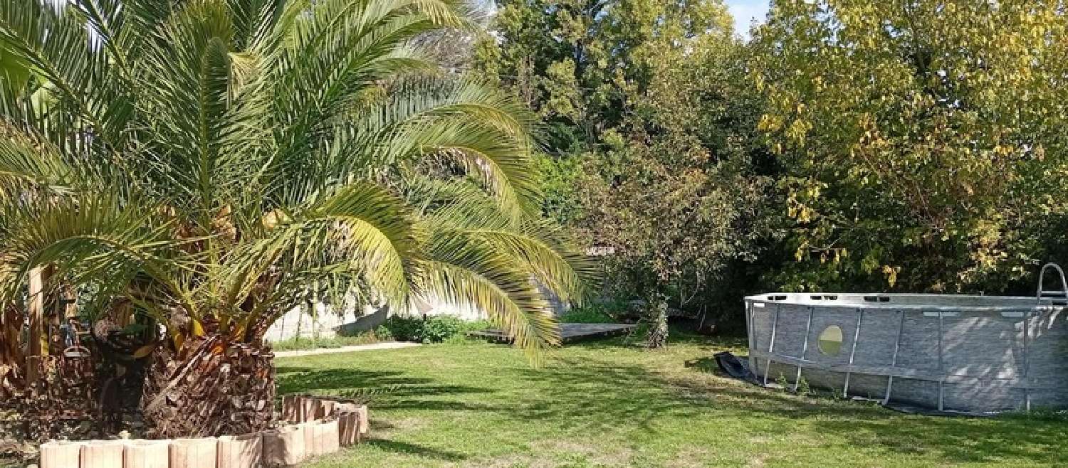 te koop huis Vouillé Deux-Sèvres 1