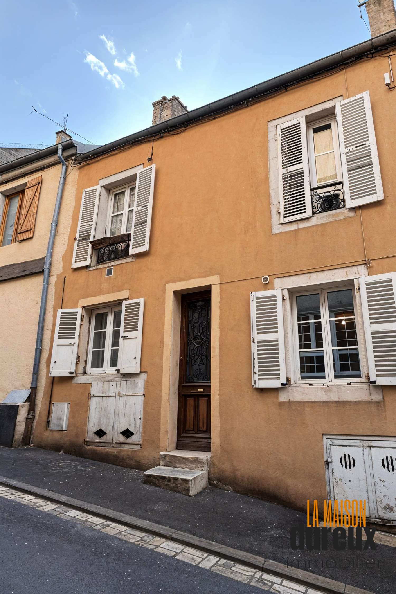  te koop kantoor Gray Haute-Saône 1