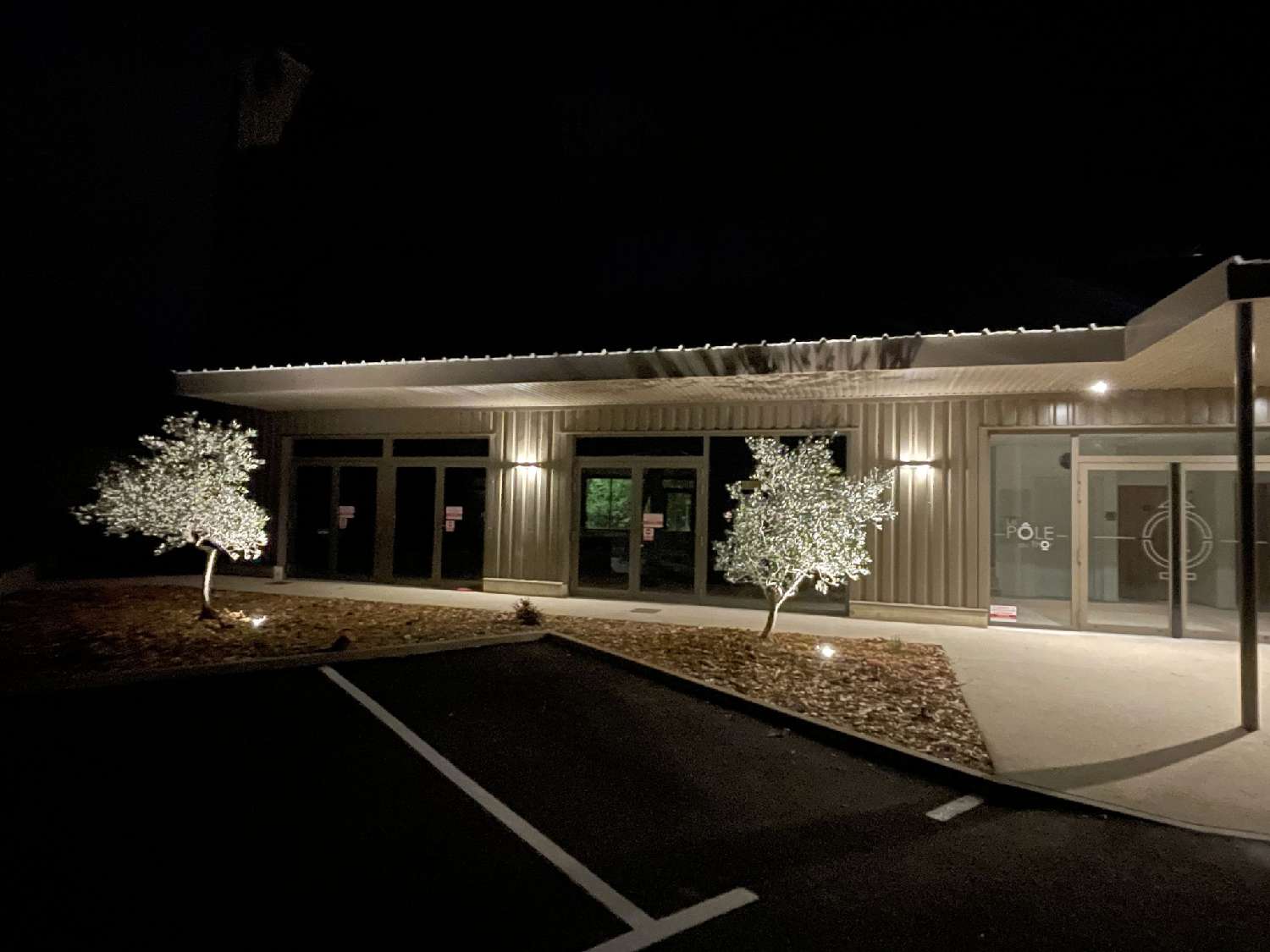  à vendre bureau Le Thor Vaucluse 1