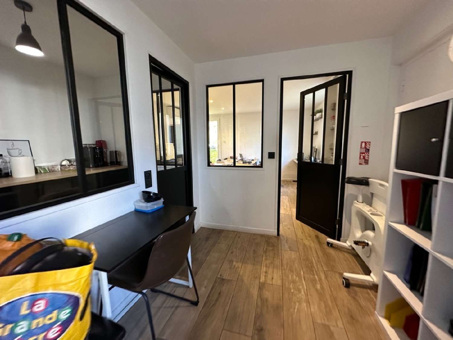 à vendre bureau Lyon 8e Arrondissement Rhône 5