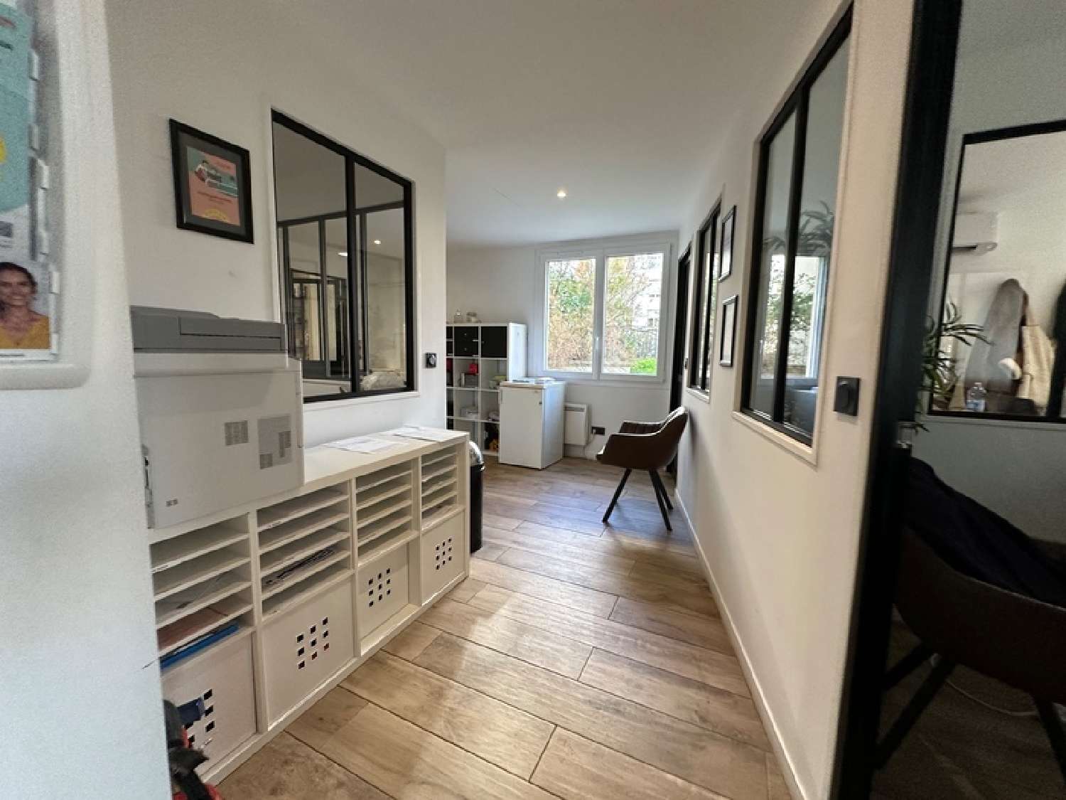 à vendre bureau Lyon 8e Arrondissement Rhône 7