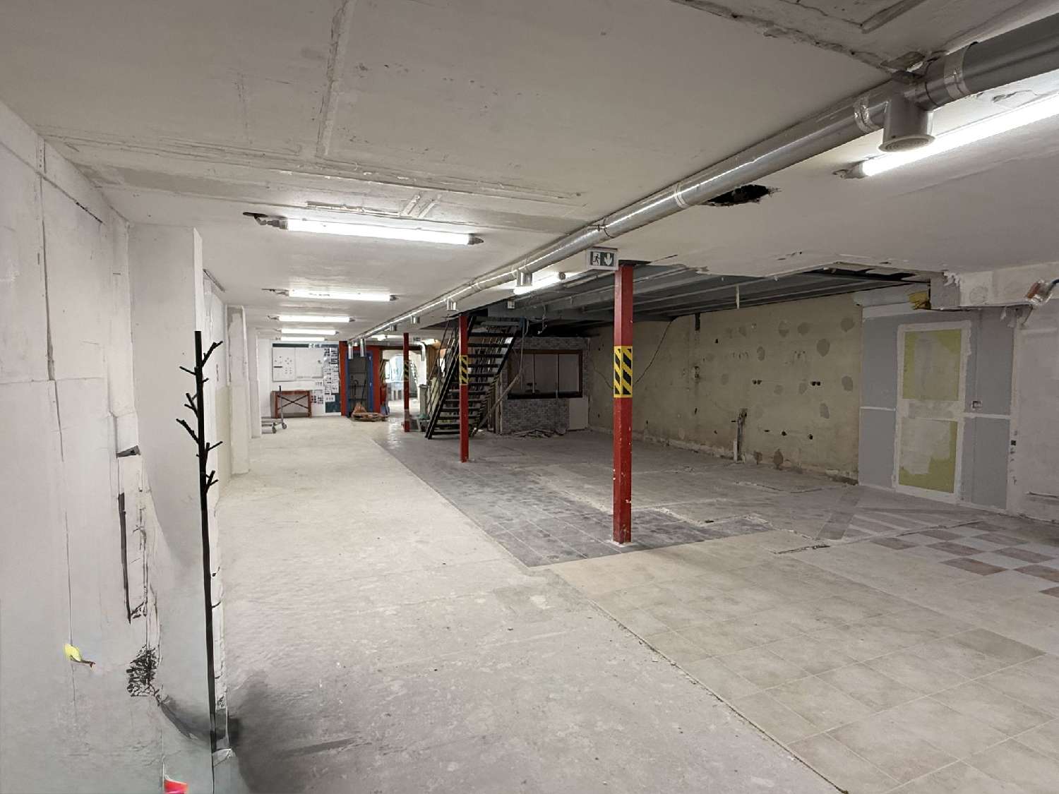 for sale office Martigues Bouches-du-Rhône 1