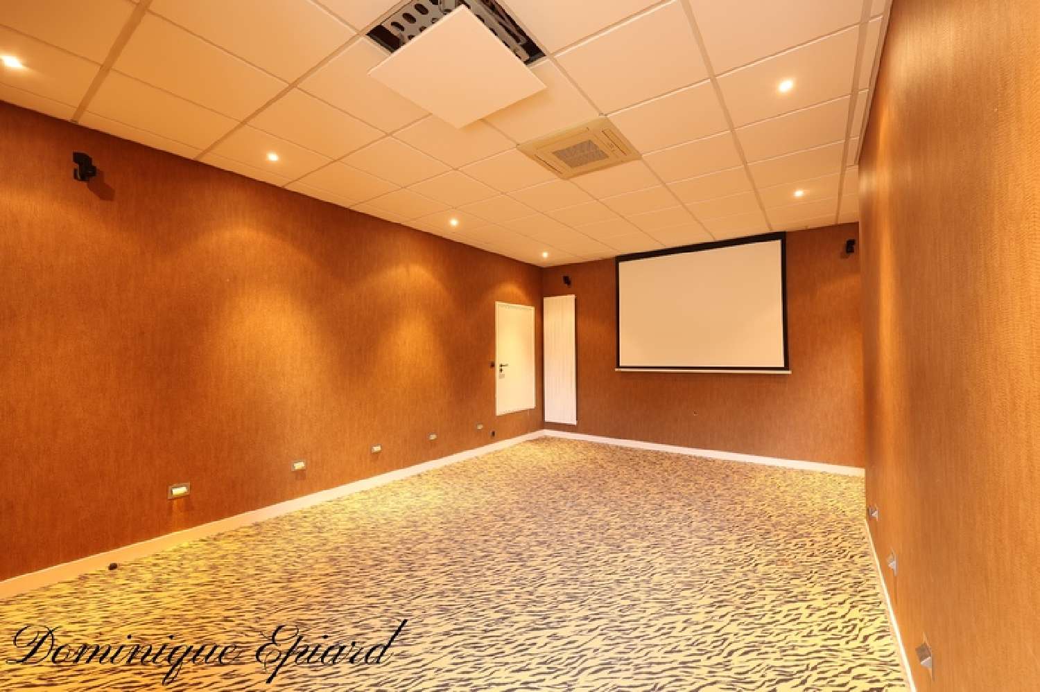 for sale office Niort Deux-Sèvres 8