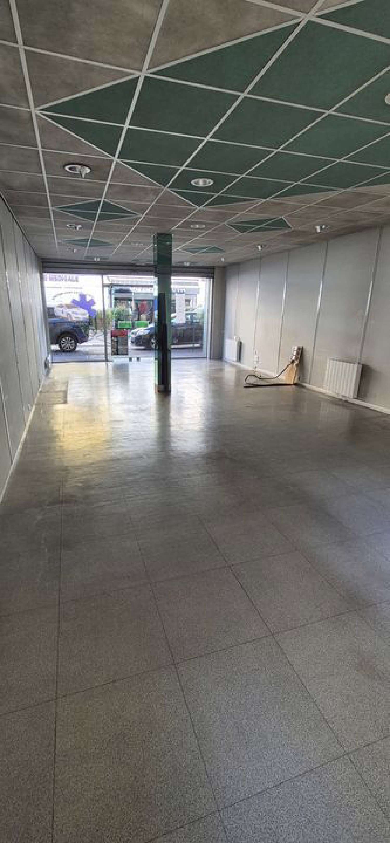 à vendre bureau Provins Seine-et-Marne 1