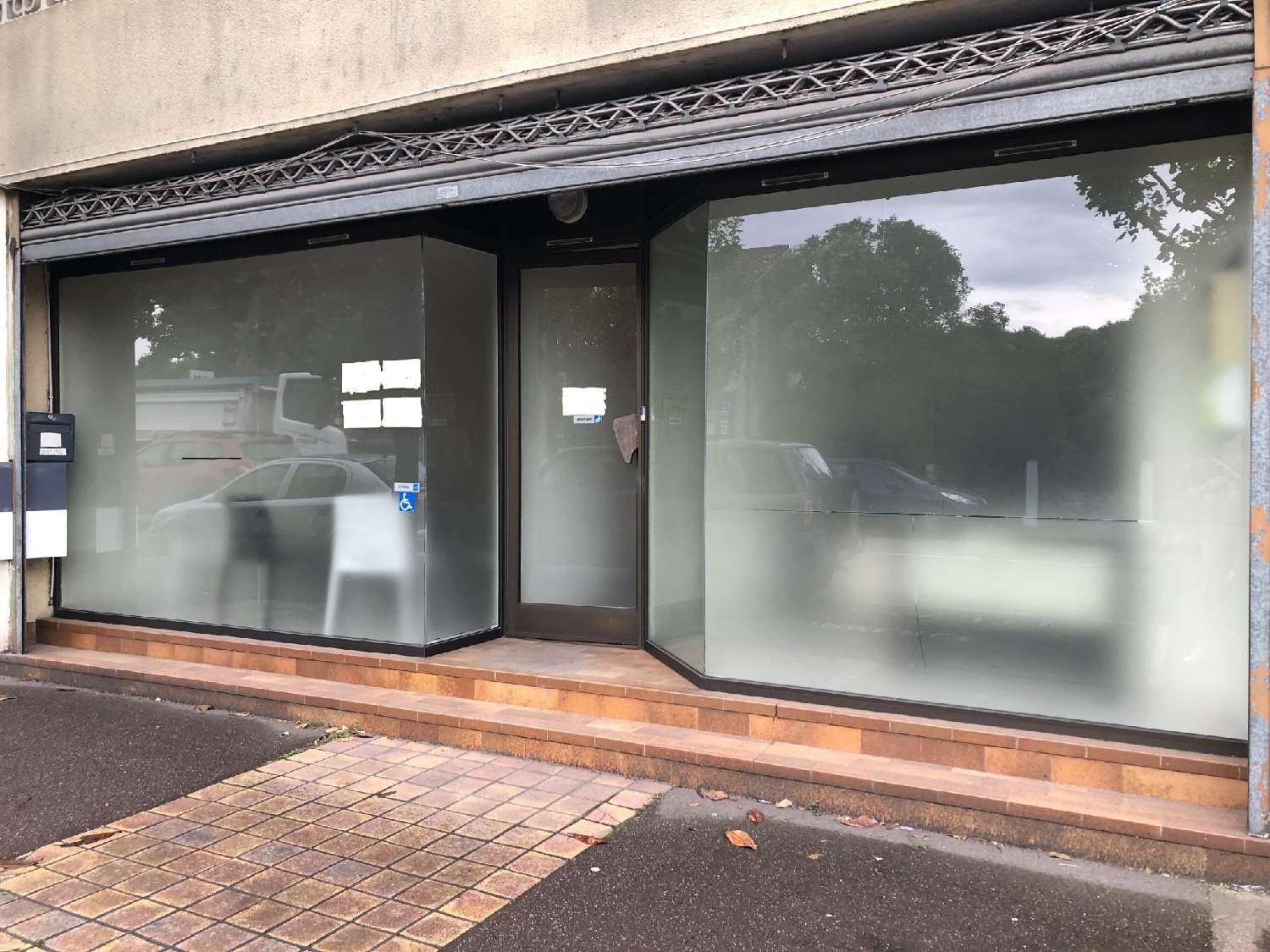  à vendre bureau Sainte Bazeille Lot-et-Garonne 1