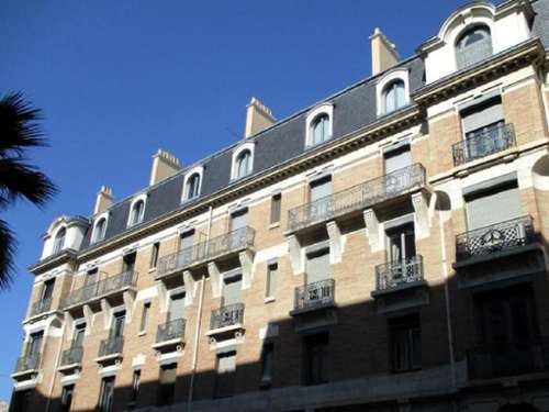 Tarbes Hautes-Pyrénées office foto 7189410