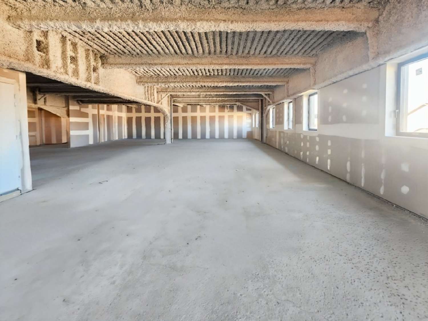  for sale office Tarbes Hautes-Pyrénées 2