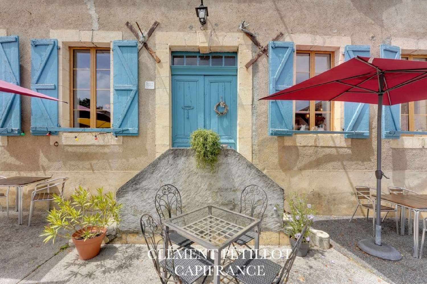  for sale restaurant Esparron Haute-Garonne 2