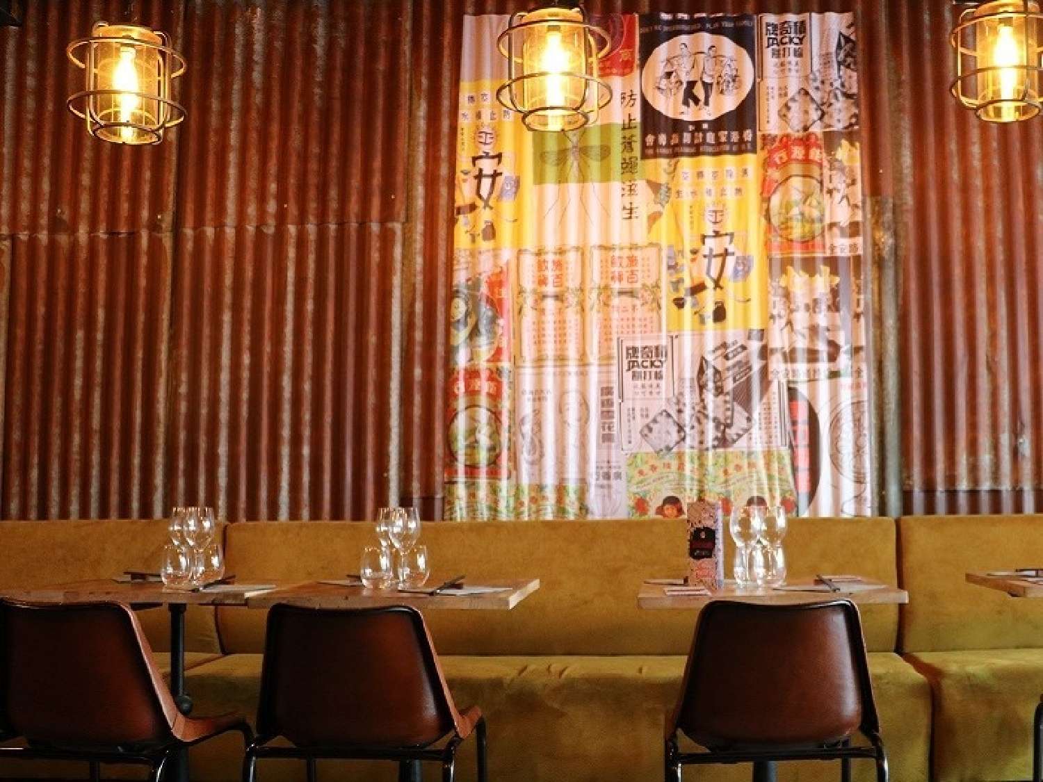 for sale restaurant Saint-Jean-le-Priche Saône-et-Loire 2