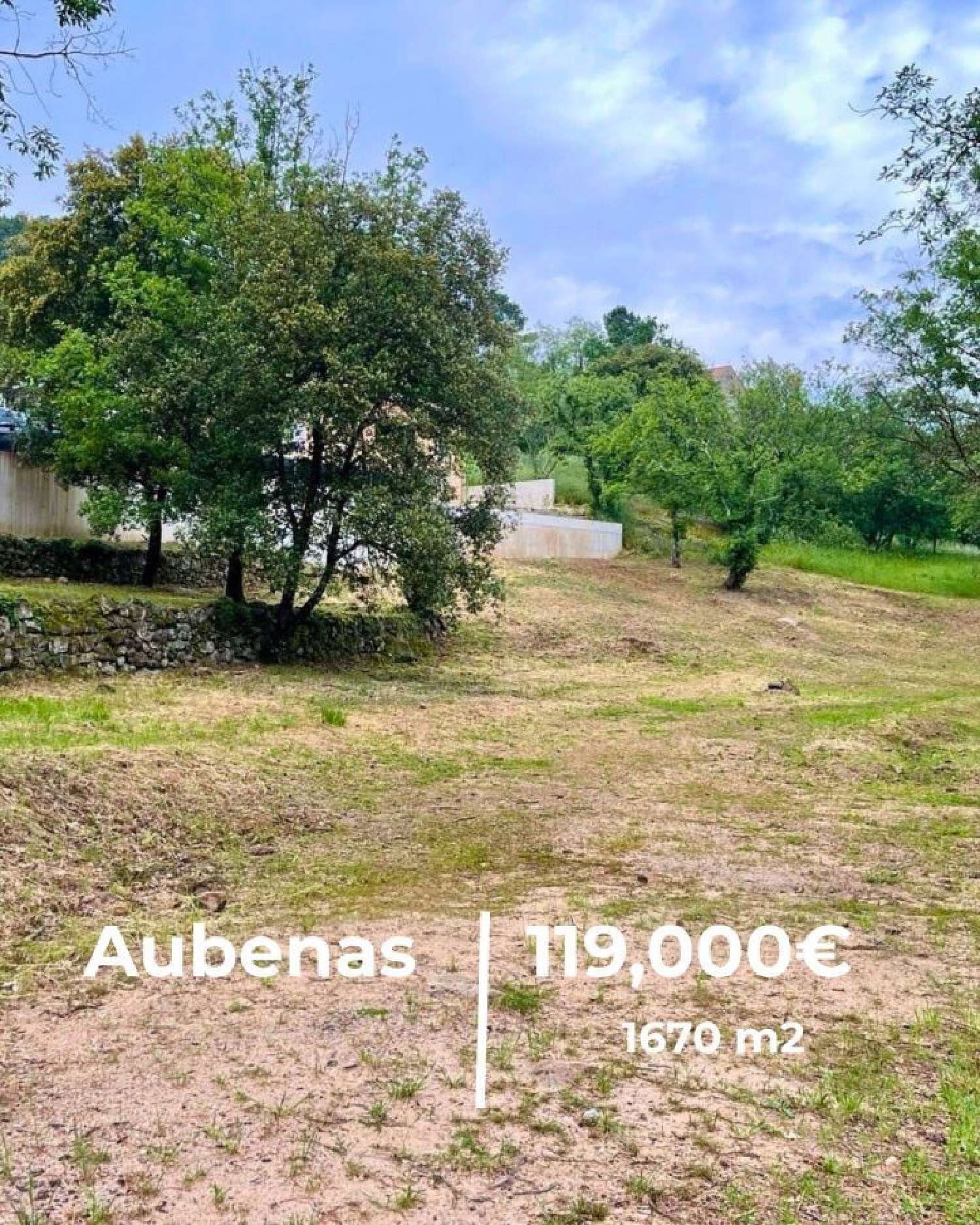 en venta terreno Aubenas Ardèche 1