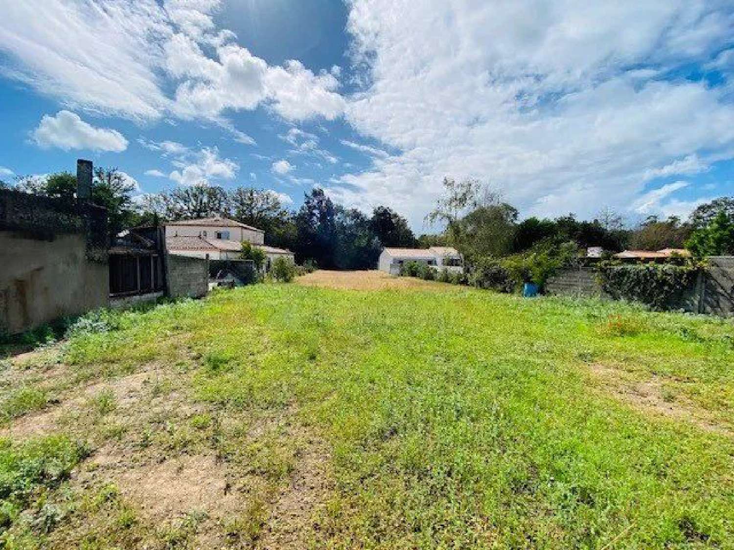 for sale terrain Challans Vendée 1