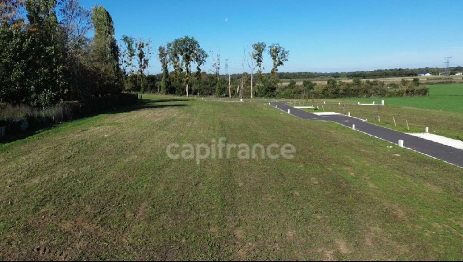  en venta terreno Écoyeux Charente-Maritime 3