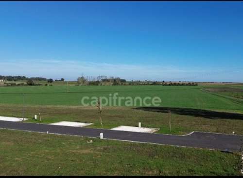 Écoyeux Charente-Maritime terrain foto 7170354