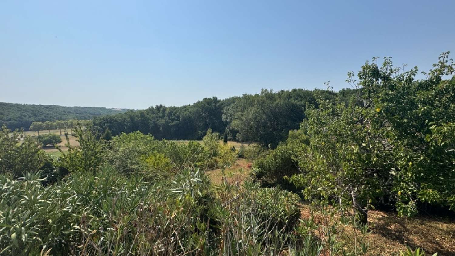  te koop terrein Estillac Lot-et-Garonne 1