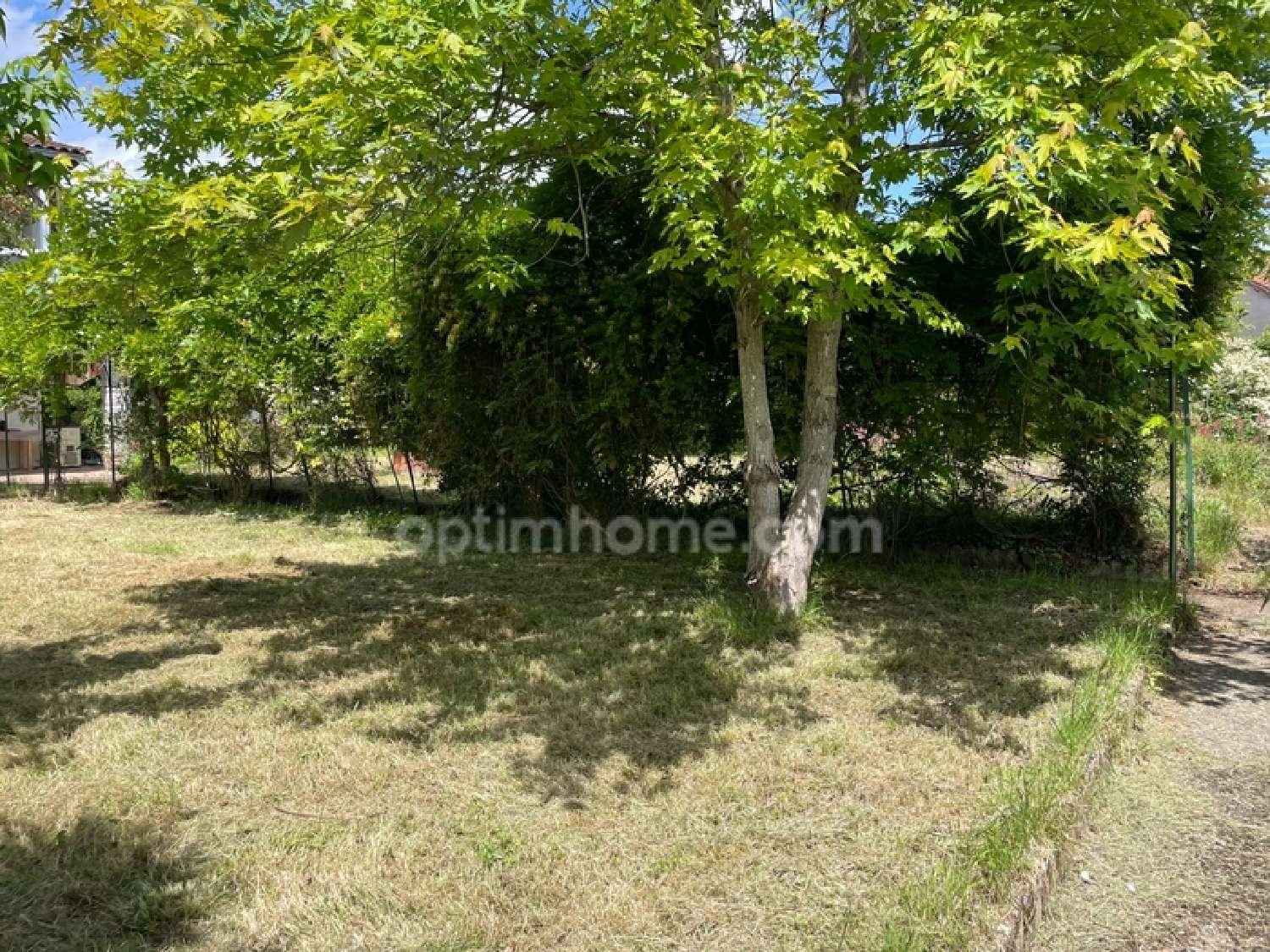  à vendre terrain L'Isle-Jourdain Gers 3