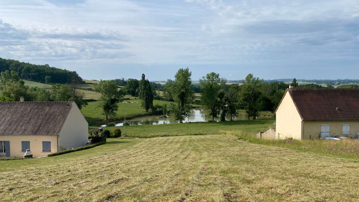 te koop terrein L'Isle-sur-Serein Yonne 1