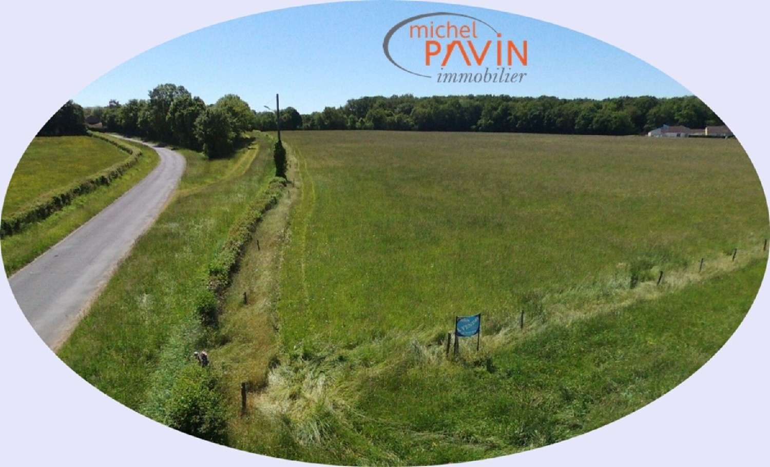  à vendre terrain La Guerche-sur-l'Aubois Cher 1