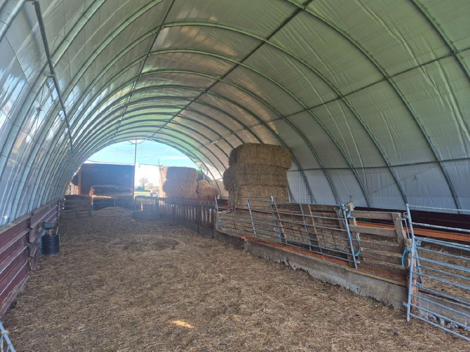 te koop terrein Orsennes Indre 4