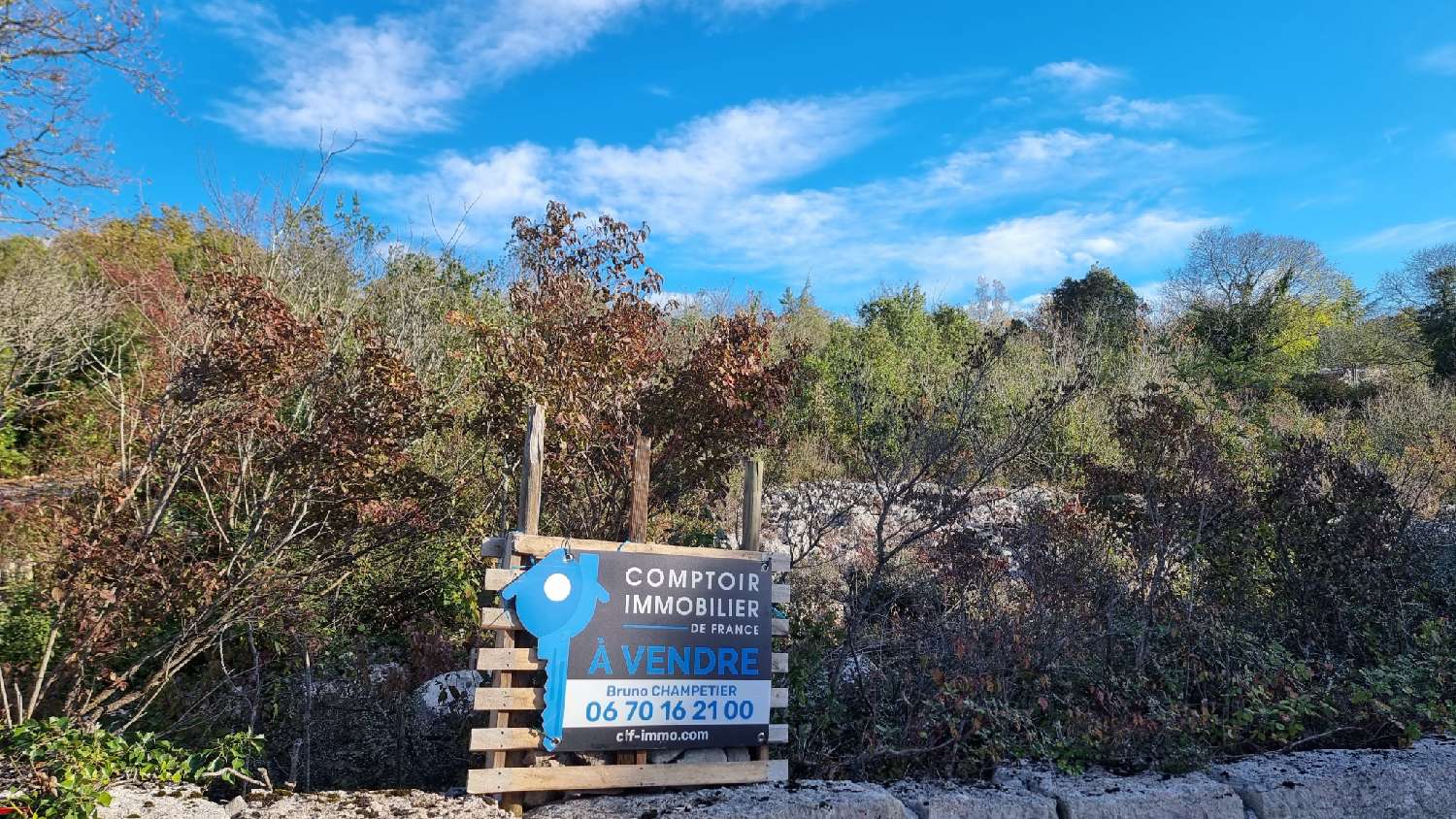  te koop terrein Pradons Ardèche 7