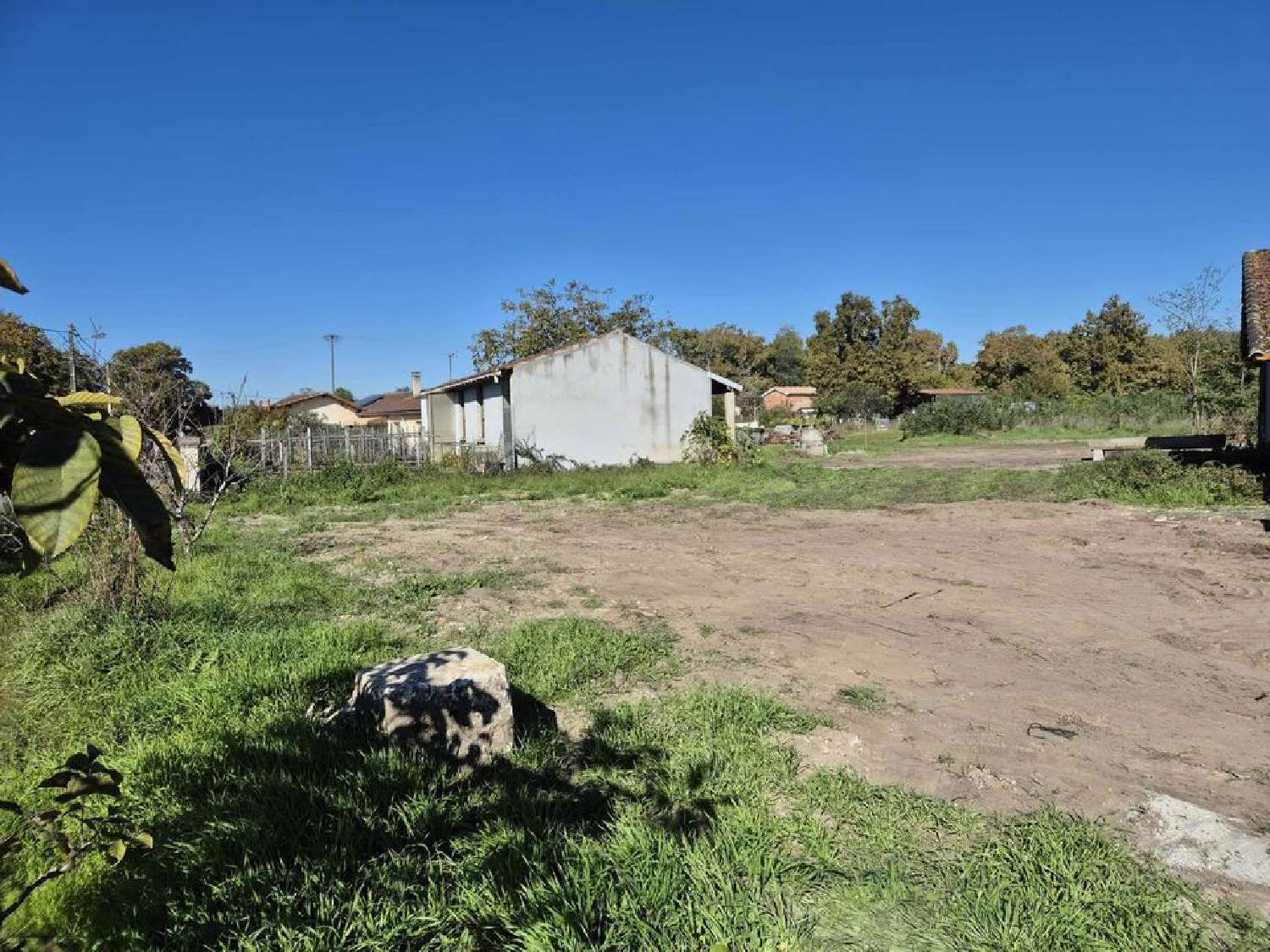  for sale terrain Saint-Sauveur Gironde 1