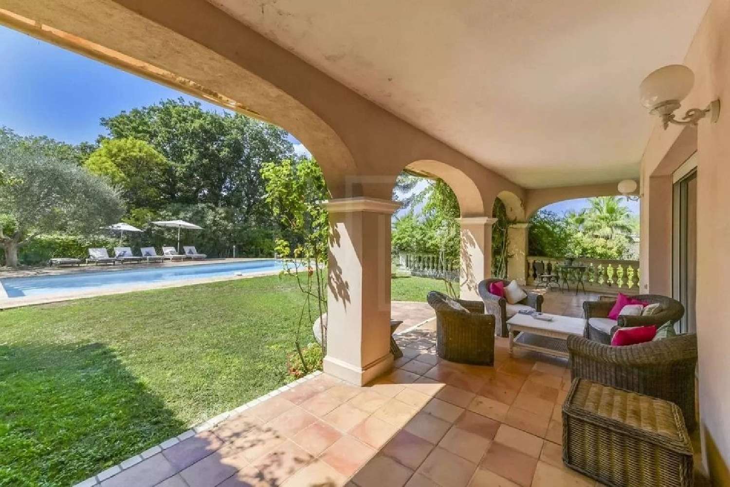  te koop villa Cannes La Bocca Alpes-Maritimes 8