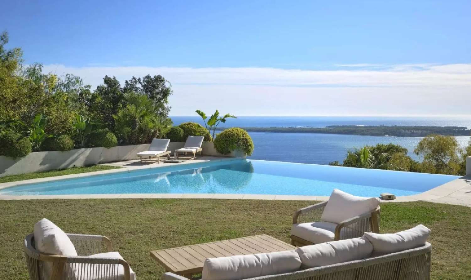  te koop villa Cannes La Bocca Alpes-Maritimes 2