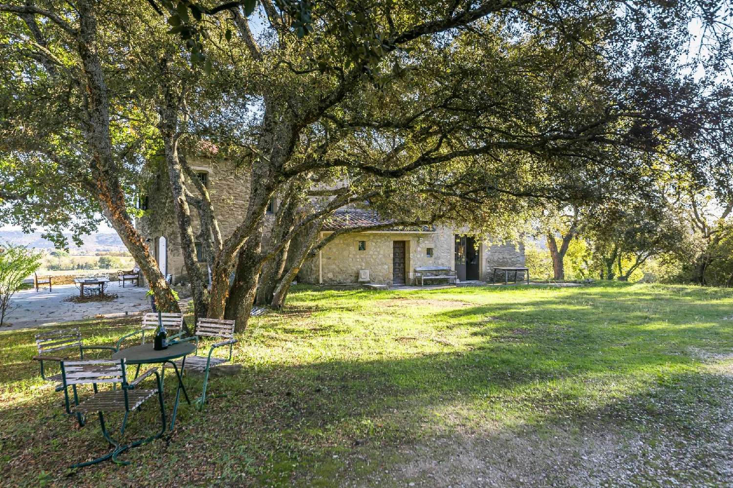  for sale villa Cucuron Vaucluse 8