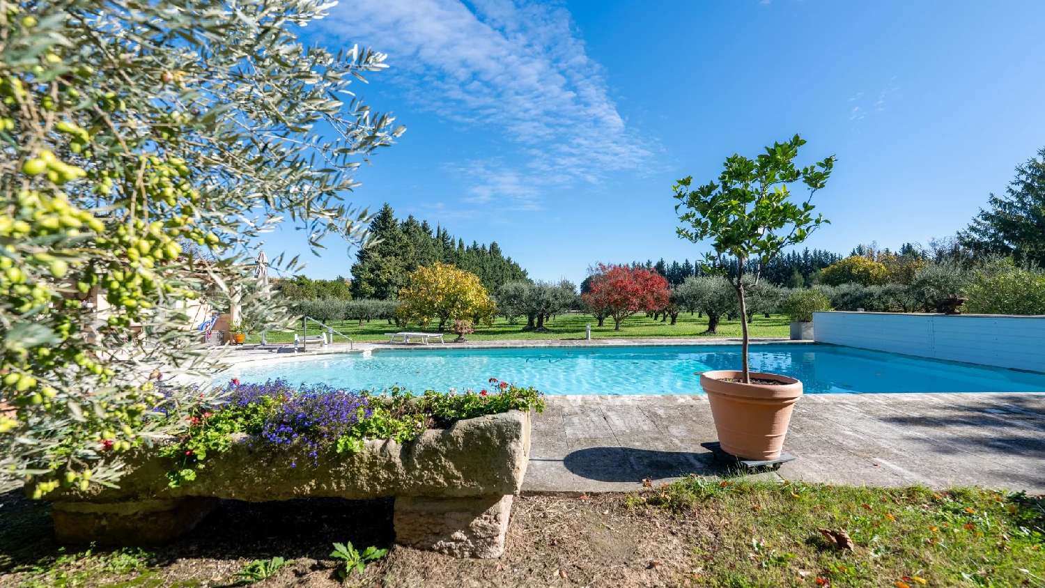 à vendre villa Eygalières Bouches-du-Rhône 3