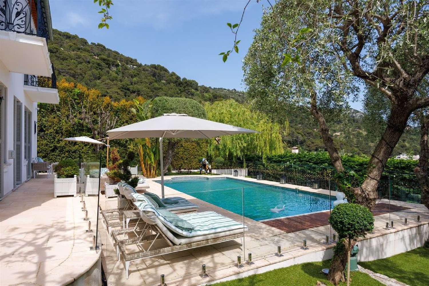 for sale villa Éze Alpes-Maritimes 6