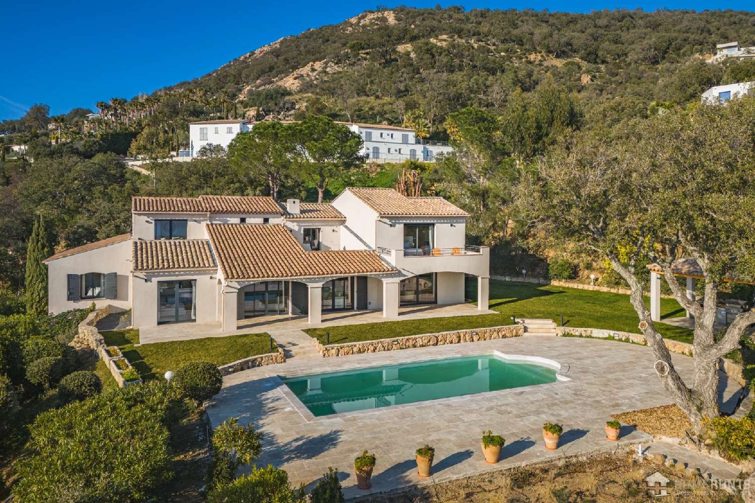 for sale villa Grimaud Var 2