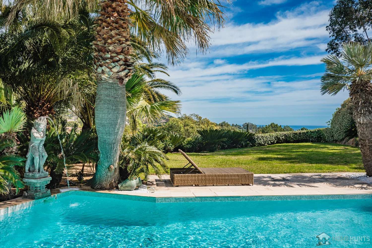 for sale villa Grimaud Var 3