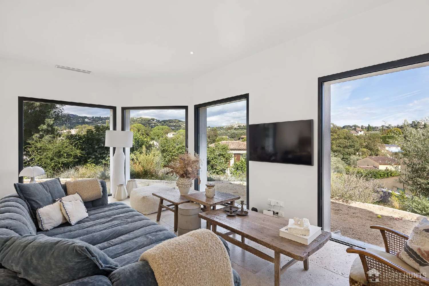  te koop villa La Colle-sur-Loup Alpes-Maritimes 4