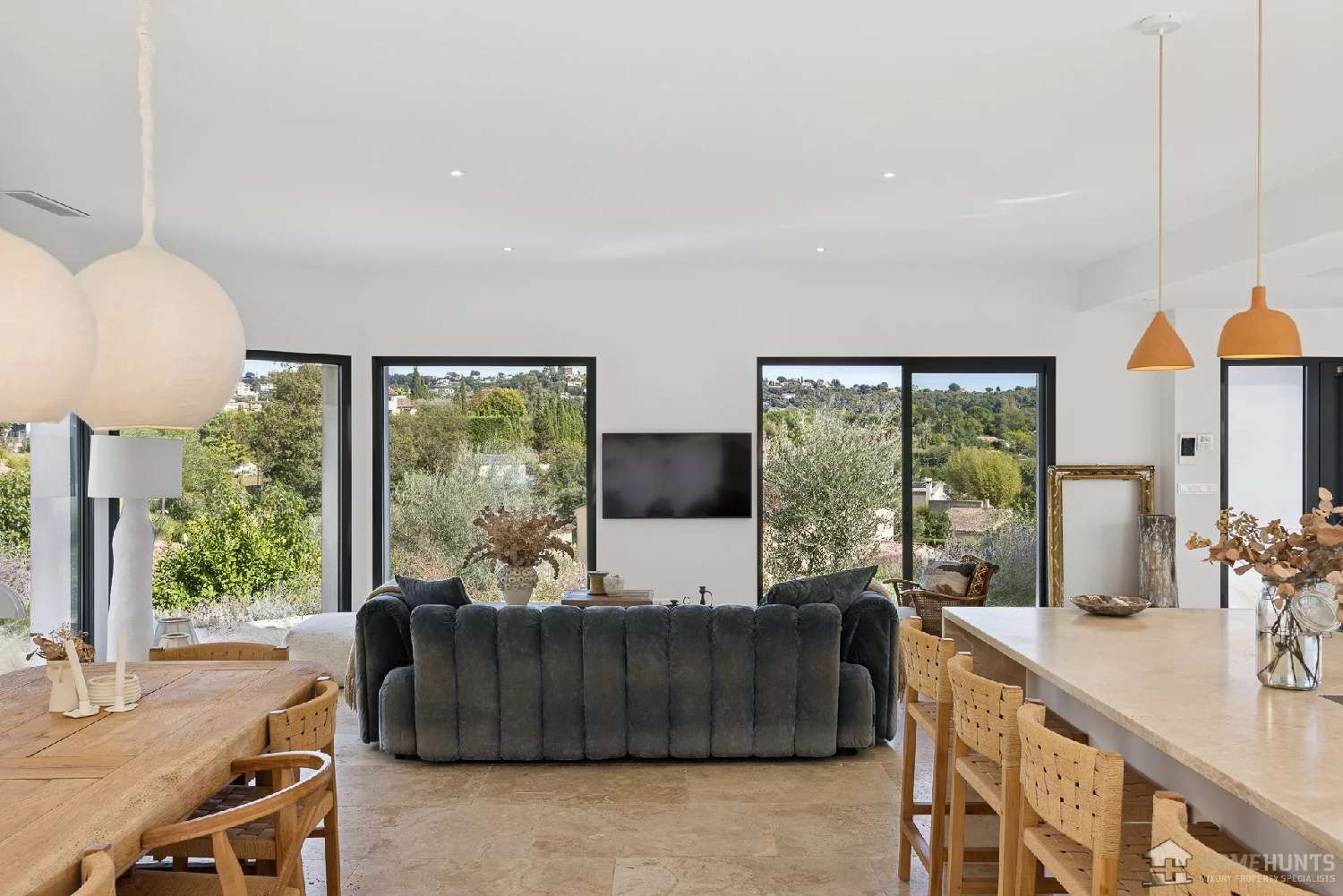  te koop villa La Colle-sur-Loup Alpes-Maritimes 5