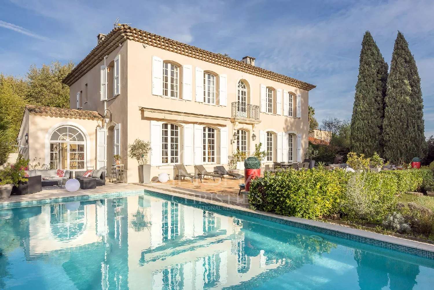  for sale villa La Colle-sur-Loup Alpes-Maritimes 1