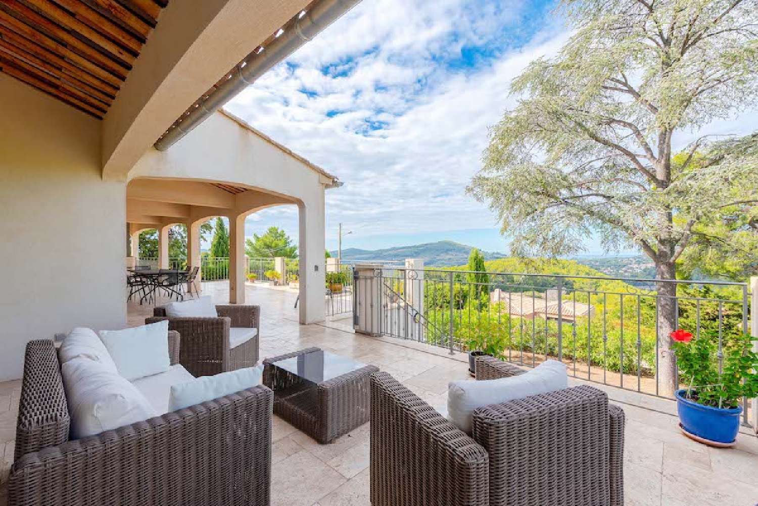  te koop villa Évenos Var 6