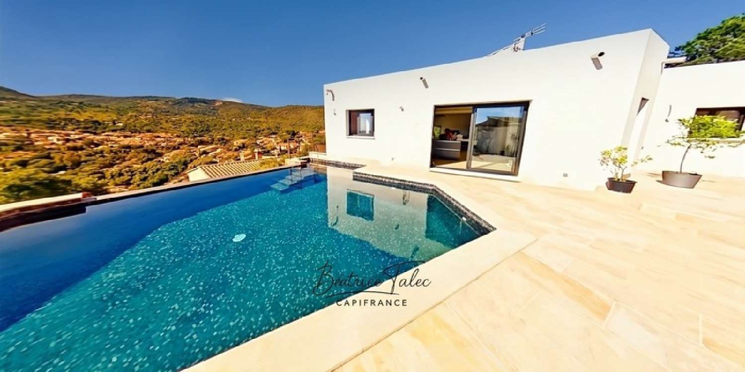 for sale villa Le Lavandou Var 7
