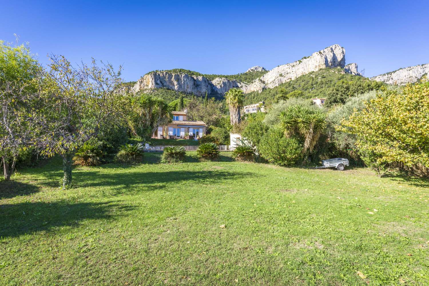  te koop villa Le Revest-les-Eaux Var 4