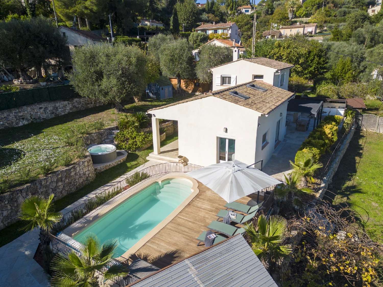  te koop villa Le Rouret Alpes-Maritimes 1