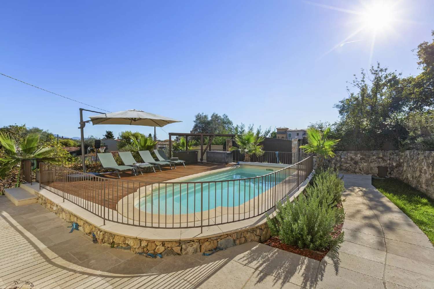  te koop villa Le Rouret Alpes-Maritimes 3