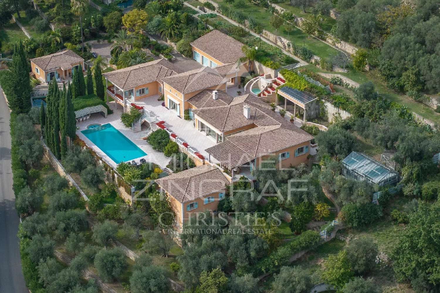te koop villa Le Rouret Alpes-Maritimes 1