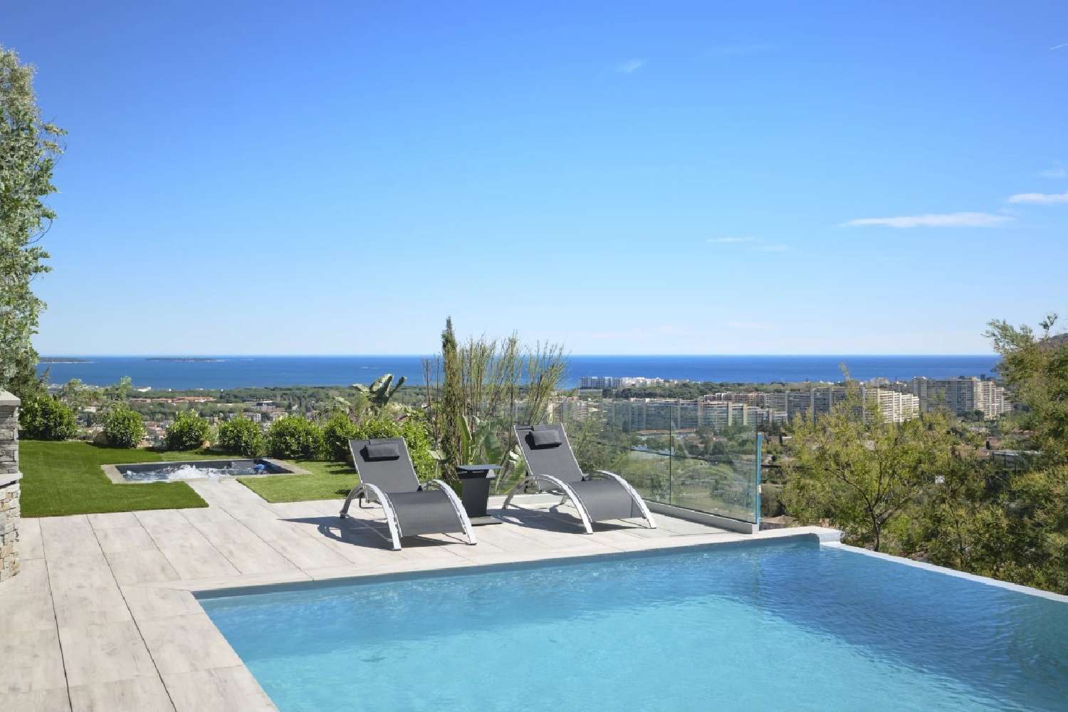 te koop villa Mandelieu-la-Napoule Alpes-Maritimes 4