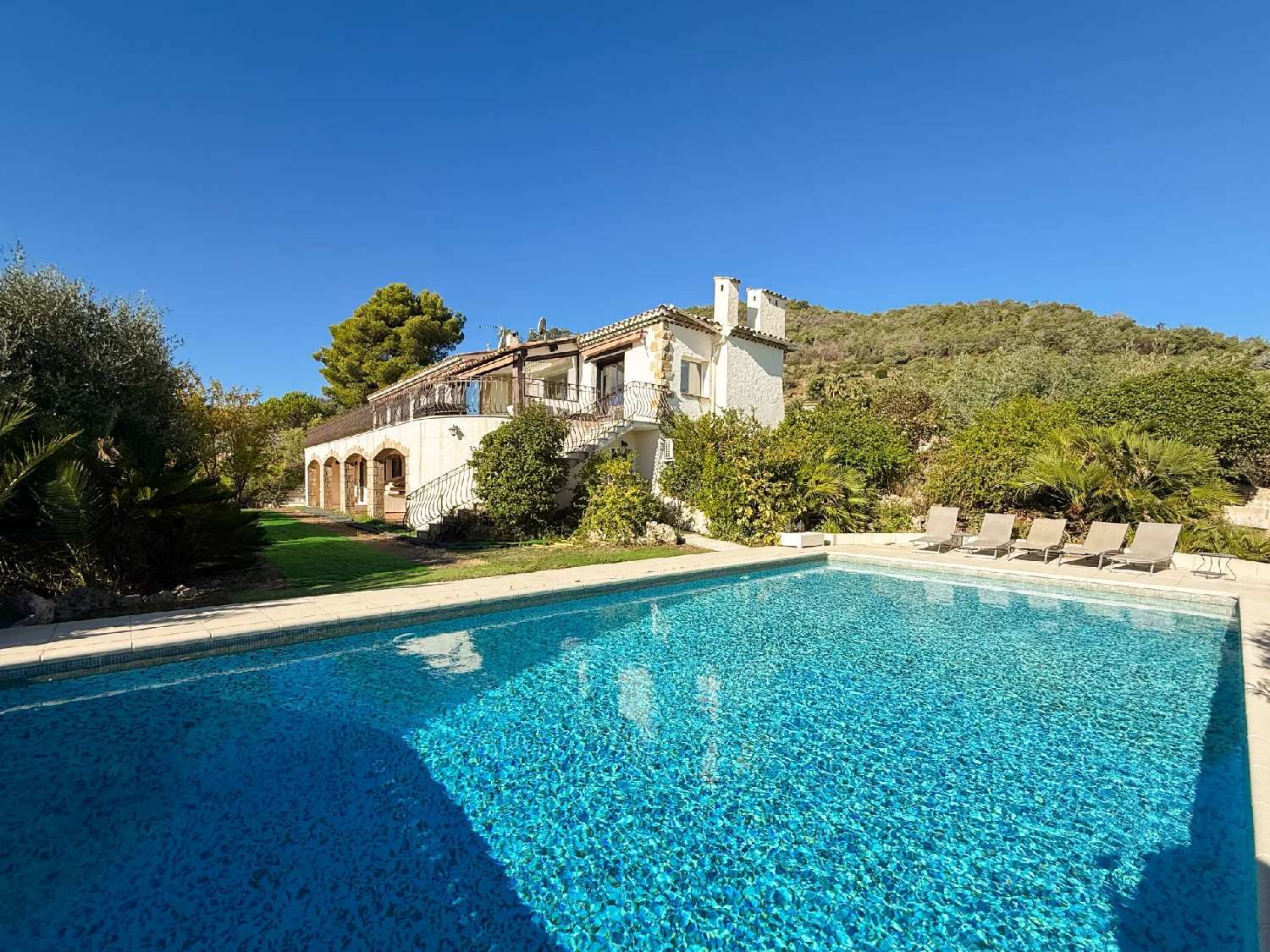 te koop villa Mandelieu-la-Napoule Alpes-Maritimes 3