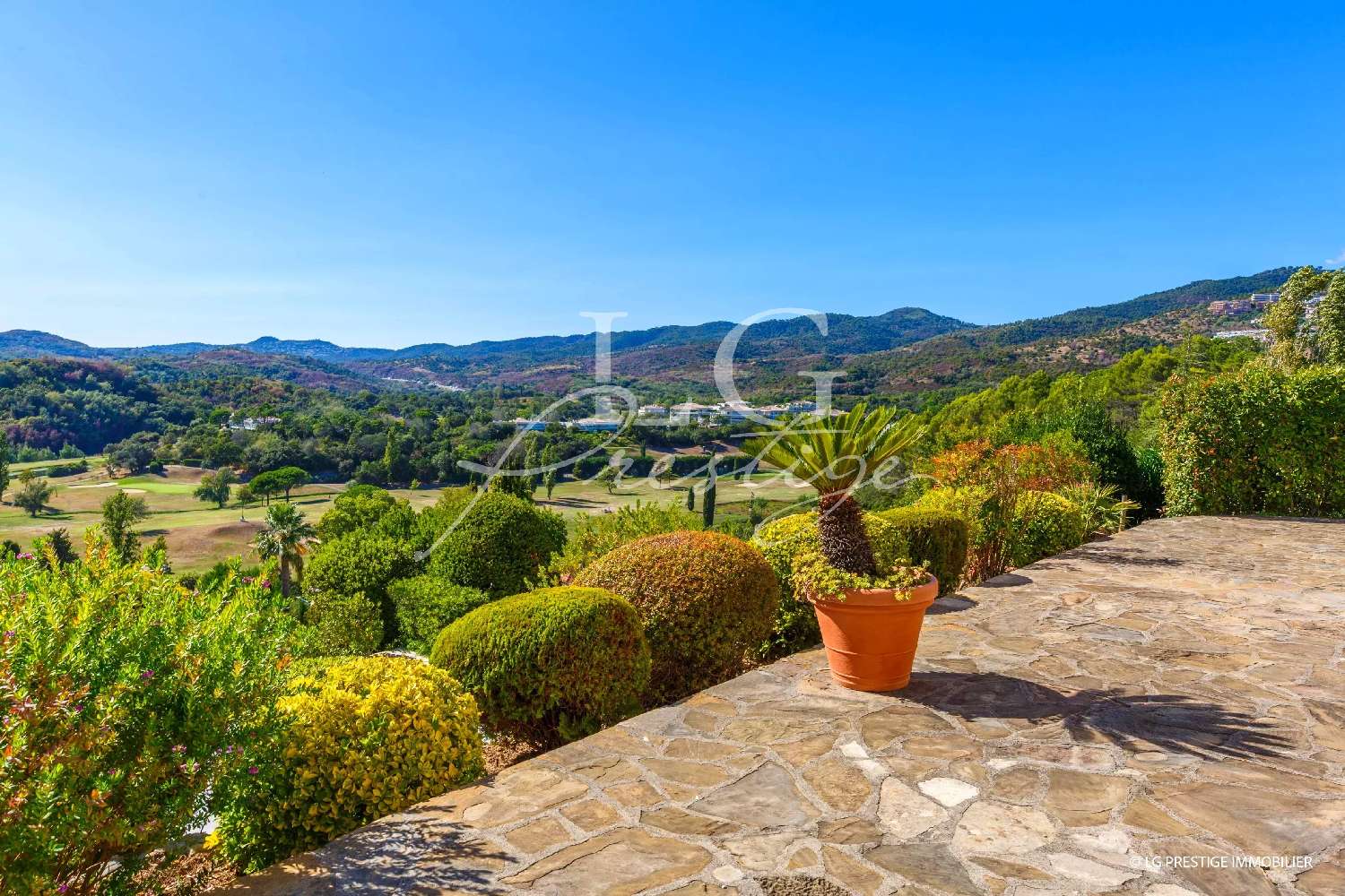  te koop villa Mandelieu-la-Napoule Alpes-Maritimes 1