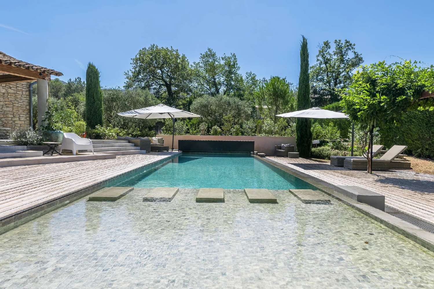  for sale villa Ménerbes Vaucluse 1