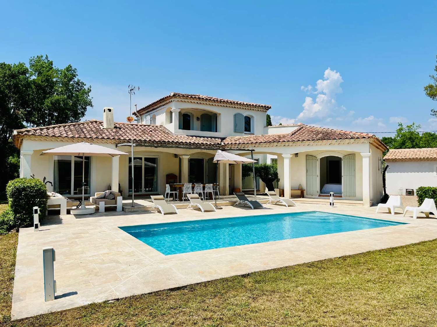 for sale villa Mons Var 1